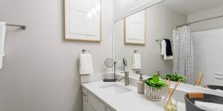 The Landings of Brentwood Apartments Gallery 12