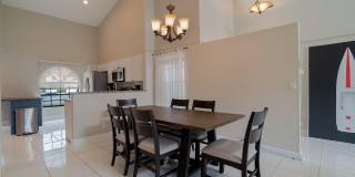 13547 Fountain View Boulevard Gallery 6