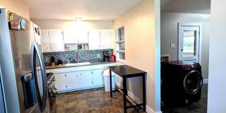 1202 Douglas Ave Gallery 3