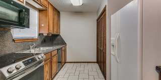 1204 N Crawford Avenue Gallery 8