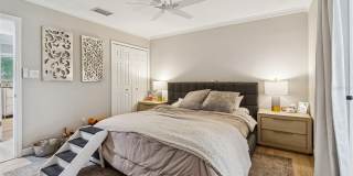 2302 S ARRAWANA AVENUE Gallery 47