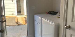 Room in 4 Bedroom Home at Planters Trace Ln Gallery 12