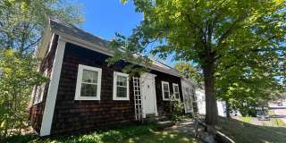 PRICE IMPROVEMENT! Single Family Cape AVAILABLE in Rochester, NH! Gallery 1