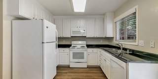 240 Union Ave Gallery 17