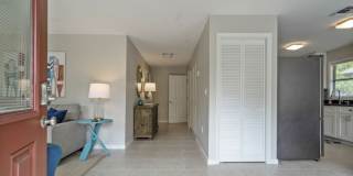 2475 Alameda Avenue - B Gallery 7