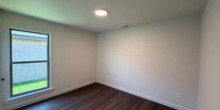 7111 14th Street Gallery 8