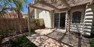 Single-Story Living in a Lovely Woodlands Community Gallery 1