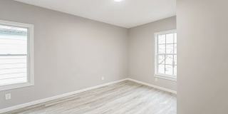 592 Emerson St Gallery 6