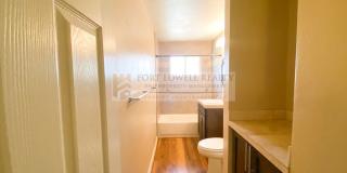 Beautiful 3 Bed, 2 Bath with Pool!! NO HOA!!! (Available on 05/01/26) Gallery 28