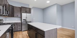 1544 S Sawyer Avenue Gallery 6