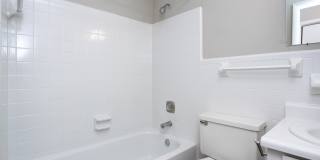 Stonehenge Apartments Gallery 7