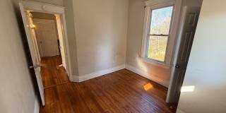 Charming 4bdrm/1.5bth Home Located in Richmond's North Highland Park w/Balcony!! Gallery 48