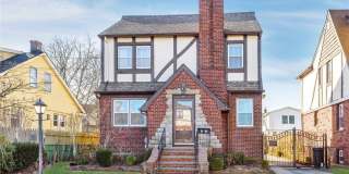 71 Davis Street Gallery 1