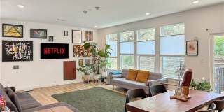 1200 Willow Drive Gallery 4