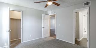 Mountain View Apartment Homes Gallery 22