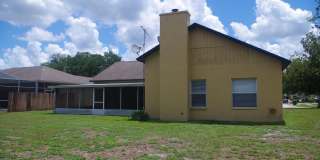 3 Bedroom / 2 Bath Valrico Home Gallery 5