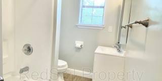 1240 24th St Gallery 16