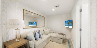 360 Ocean Dr Gallery 21