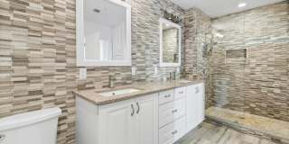 410 EVERNIA STREET APT 807 - 1 Gallery 17