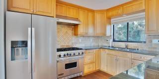 1341 Plum St Gallery 6