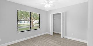 3912 ENGLISH COLONY Drive S Gallery 17