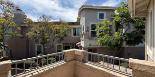 Comfortable 2BD/2BA Townhome in Carmel Mountain Ranch with Community Pool, Attached Garage & In-Unit Laundry Gallery 14