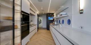 1 Grove Isle Dr Gallery 9
