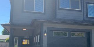 2-Bed, 2-Bath Townhouse with Modern Touches, Garage and Washer/Dryer in Grants Pass! 2-Bed, 2-Bath Townhouse with Modern Touches, Garage and Washer/Dryer in Grants Pass! Gallery 1