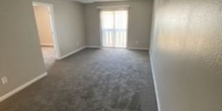 River Walk Apartments Gallery 33