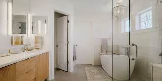 Gorgeous 4 Bedroom Home in NW Indian Peaks Neighborhood. Hardwood floors, Wine Closet and More Gallery 15