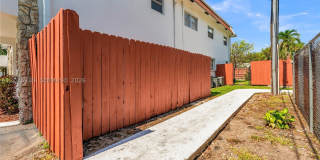 321 SW 1st Ct Gallery 37