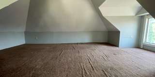 4 bedroom 2 full bath House Gallery 21