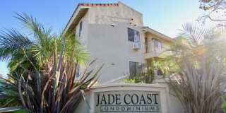 Spacious Two Bedroom featuring Ensuite Bathrooms! TWO ASSIGNED PARKING SPACES! Air Conditioning Included! Gallery 5