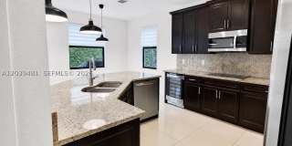 8605 NW 102nd Ct Gallery 12