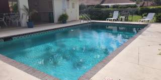 Annual unfurnished nicely renovated 2/2 villa near the Ringling Museum Gallery 24
