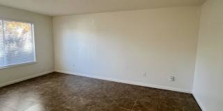 3024 West Pontiac Way - 104 Gallery 3
