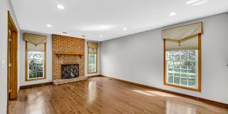 1341 E Thacker Street Gallery 8