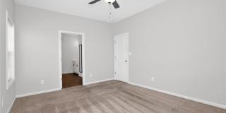 2346 Spinning Wheel Road Gallery 17