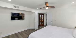 Rates Vary: $2,995 - $4,995 Gallery 16