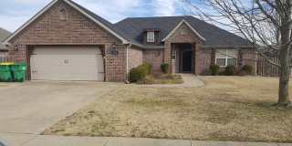 Beautiful Three bedroom two bath home in Sienna Estates!!!! Gallery 1