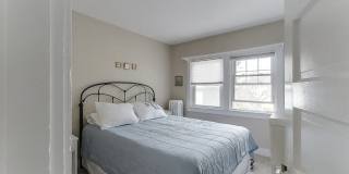 51 Powel Ave Gallery 23