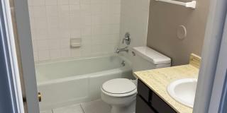 Bristol Square Apartments Gallery 177