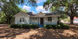 4538 Augusta Rd. Lexington- Please call the Lexington Office to schedule tours: 803-359-0793 Gallery 1