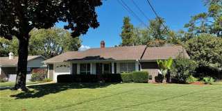 4 Bedroom 2 Bath In Prattville! Gallery 1