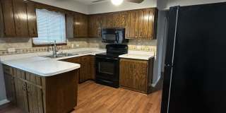 6334 W 65th Street Gallery 4