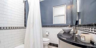 5327 Cahuenga Blvd Unit C Gallery 11