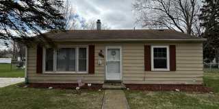 408 East Broadwell Street Gallery 1