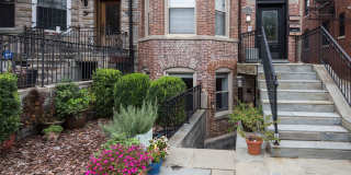 Historic Victorian Charm Meets Modern City Living — 1 BR + Den / 2 BA in Columbia Heights Gallery 20