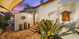 400 33rd Street Gallery 9