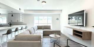 1439 W 37th Drive - Co-Living Gallery 2